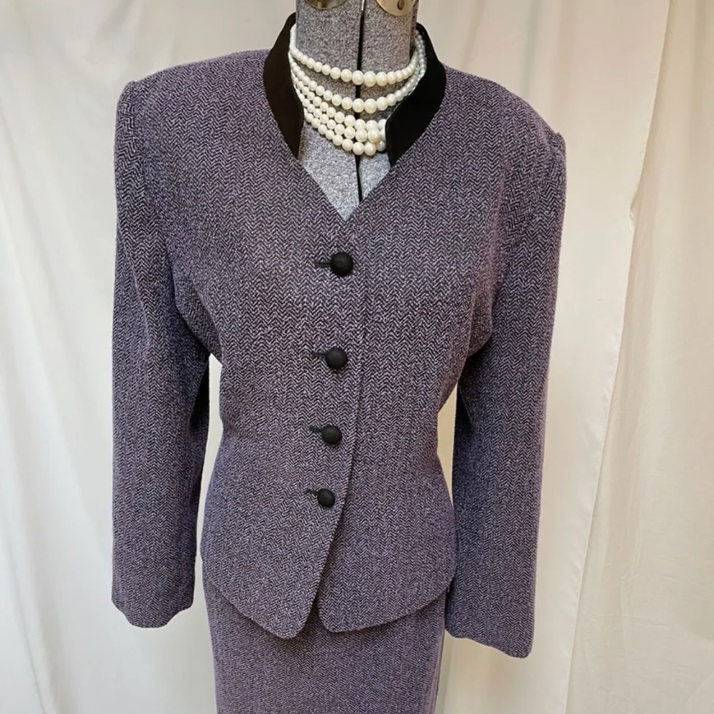 LE SUIT Skirt Suit Size Petite 16P Herringbone 33 X 23 Two Piece Set Career